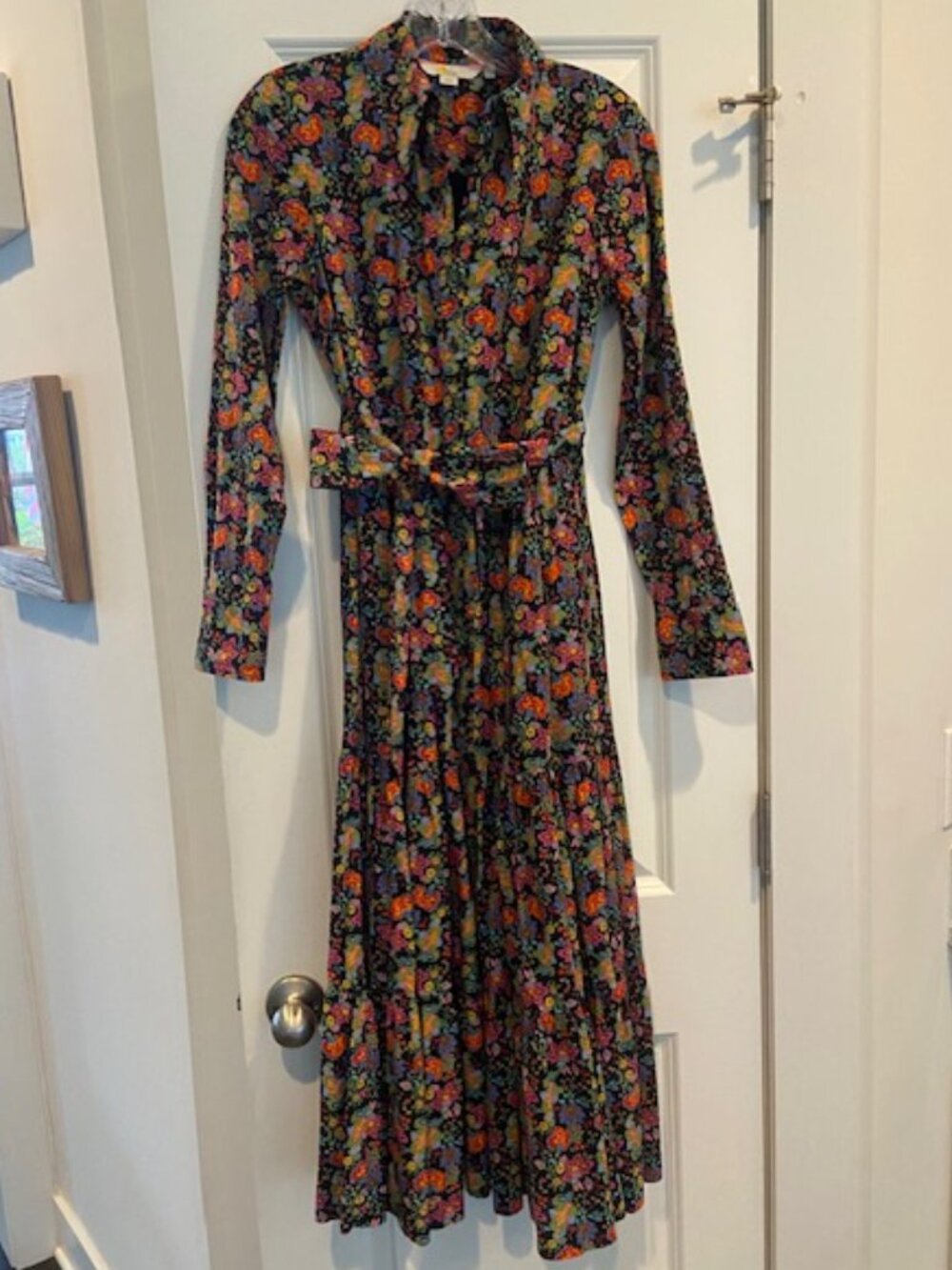 Women's Boden Black Floral Maxi Shirt Dress in Size 2